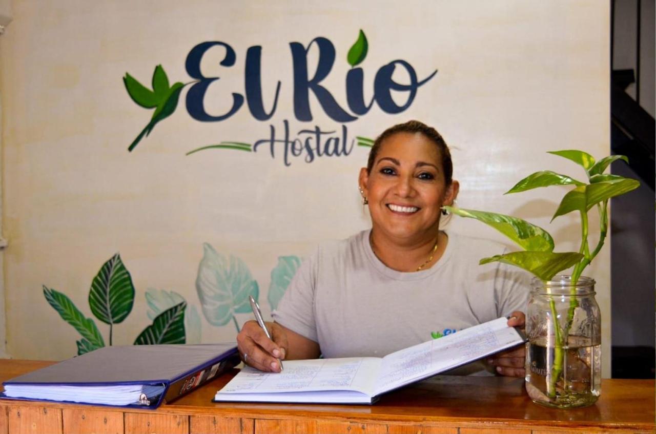 Hostal El Rio León Eksteriør bilde