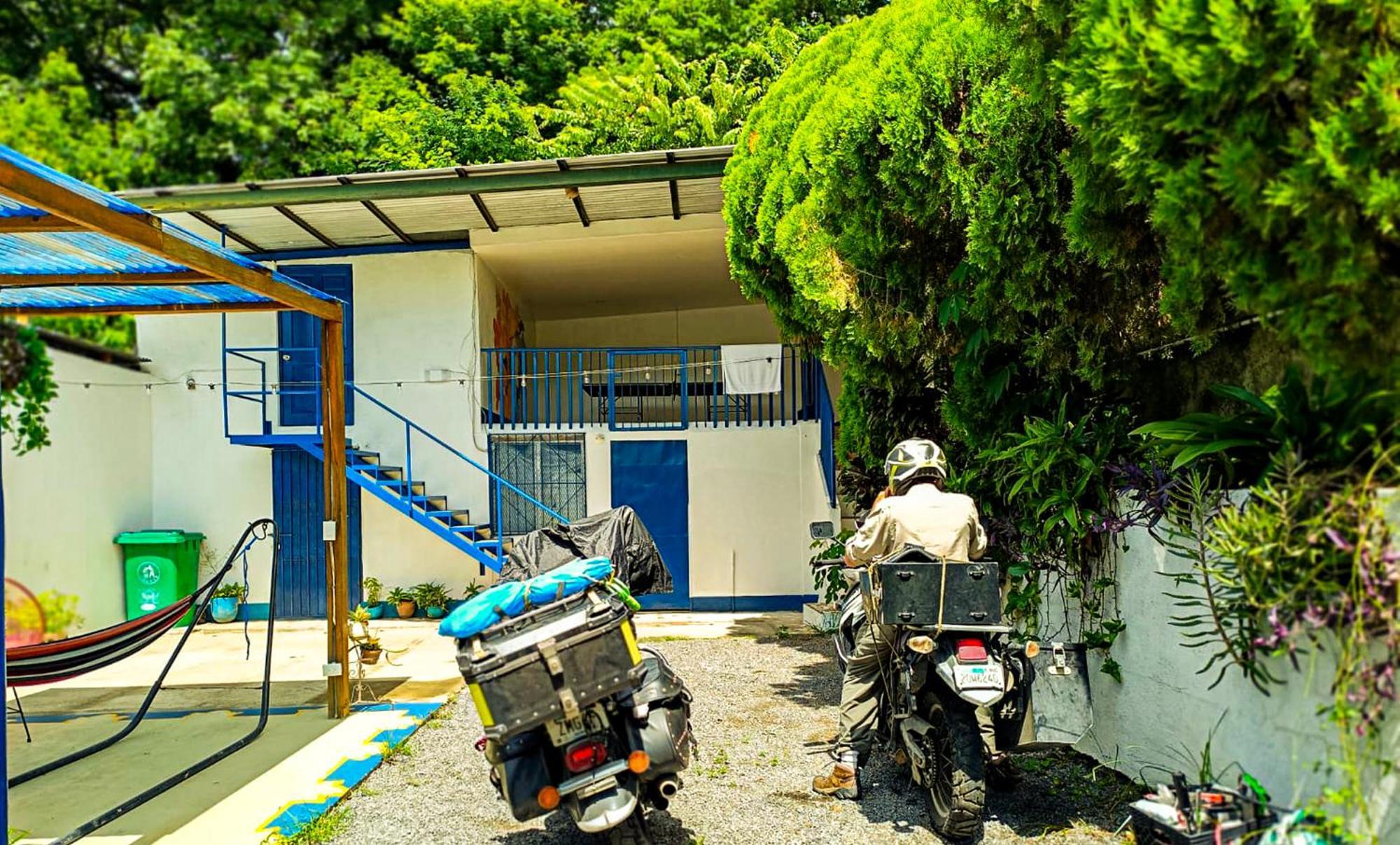 Hostal El Rio León Eksteriør bilde
